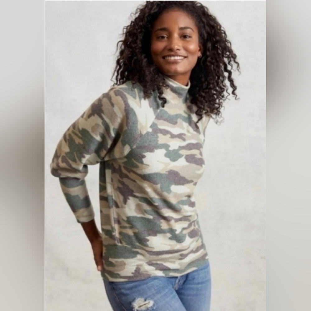 ANTHROPOLOGIE Maeve Women's Laney Camo Knit Mock Neck Sweater Size M Medium